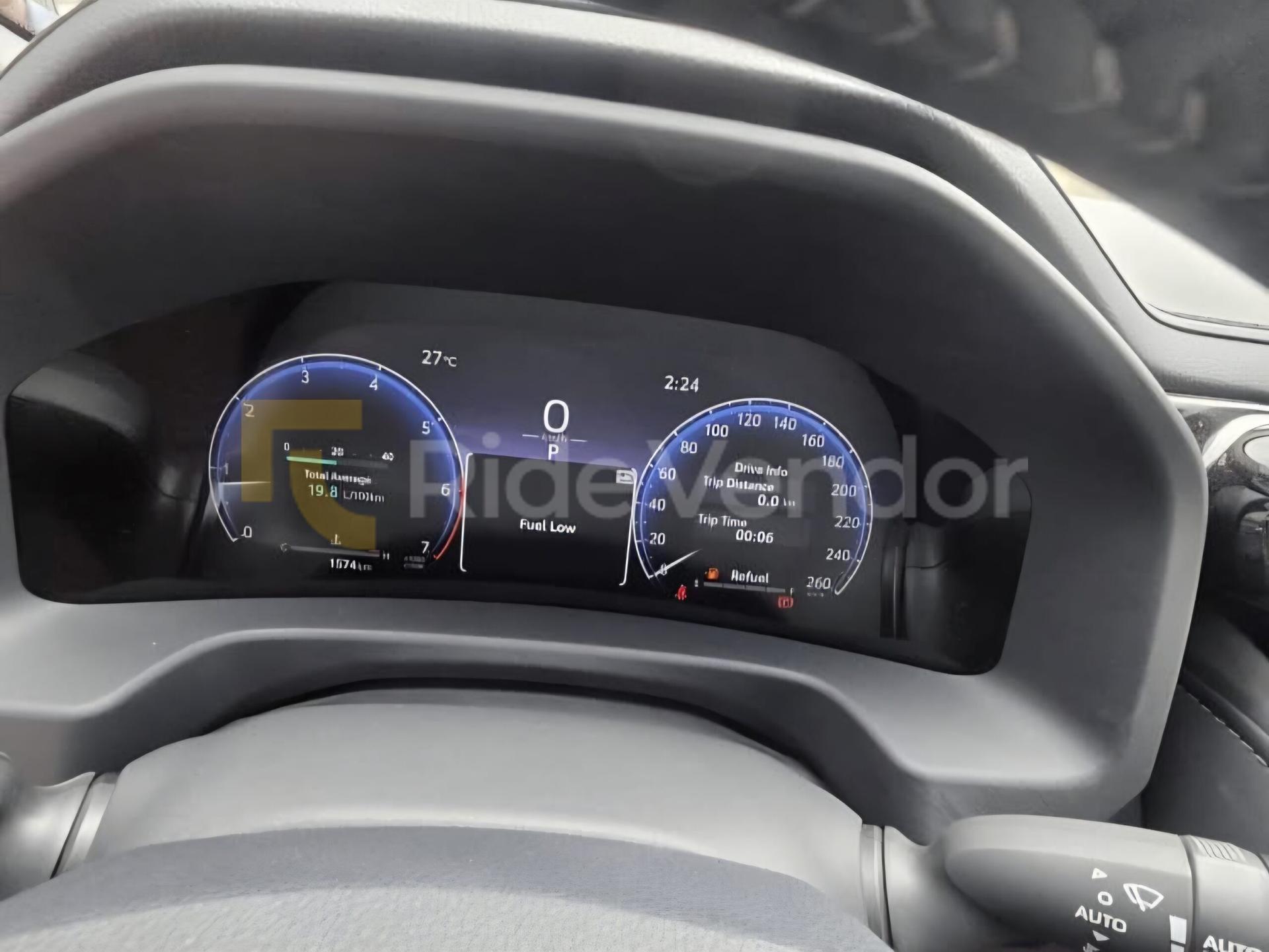 2025 Toyota Land Cruiser — photo 3